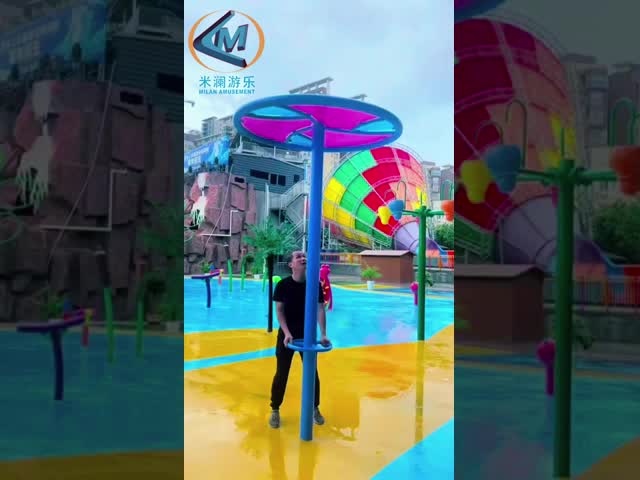 ভালো দাম পাতার আকৃতির নকশা এবং জল খেলার জন্য 2.5 মিটার উচ্চতার সাথে টেকসই ফাইবারগ্লাস পাতা জল স্প্ল্যাশ প্যাড অনলাইন